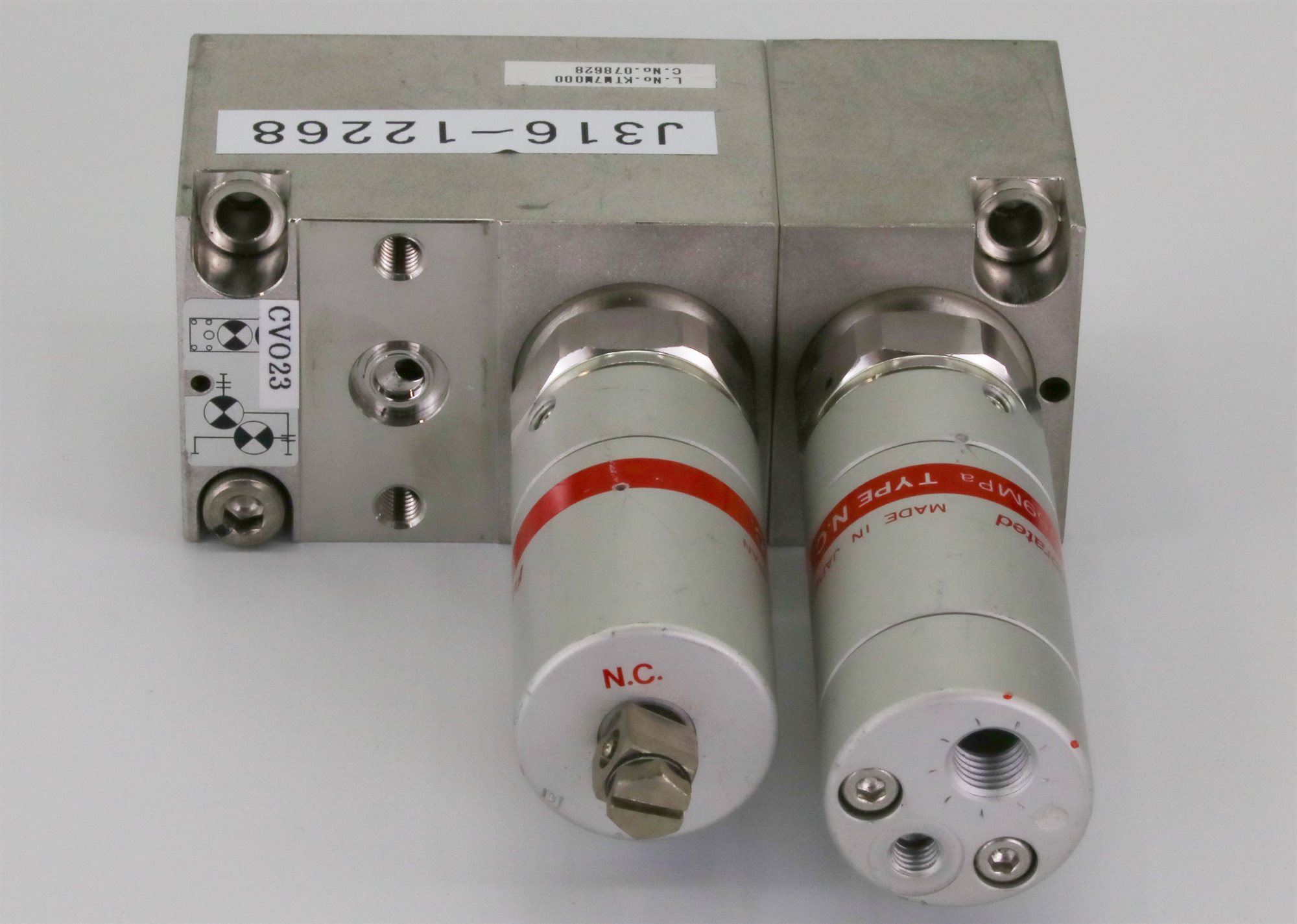 Ｎo.5　ロー 12268 FUJIKIN VALVES BLOCK, TYPE N.C., O.P. 0.39~0.59MPA 078628 | eBay